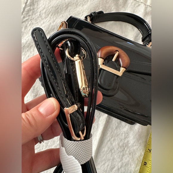 Black Patent Purse with Removable Shoulder Strap - Picture 6 of 9